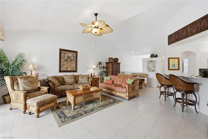 1150 Sweetwater Ln 1207, Naples, Florida 34110
