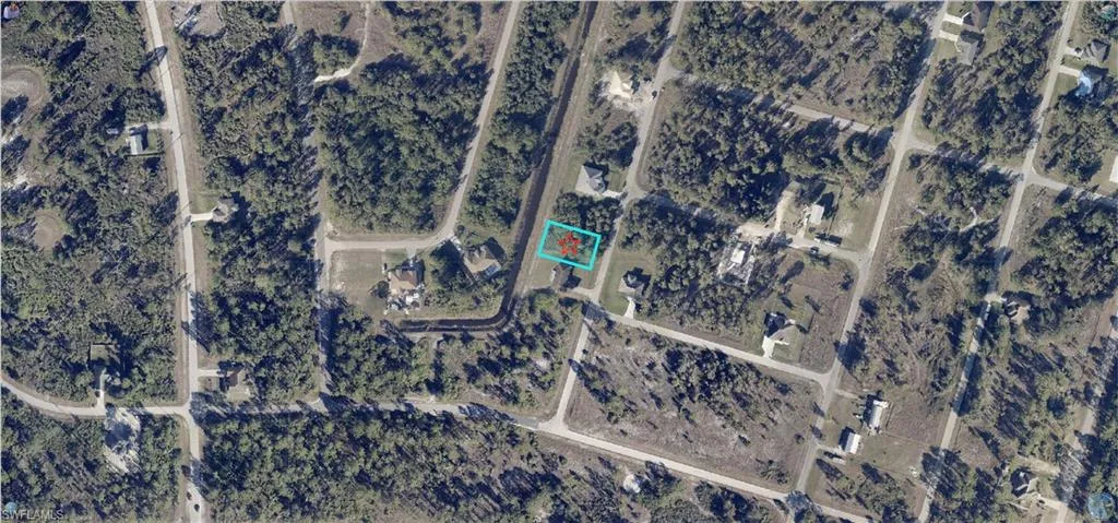 558 Redwood AVE S, LEHIGH ACRES FL 33974