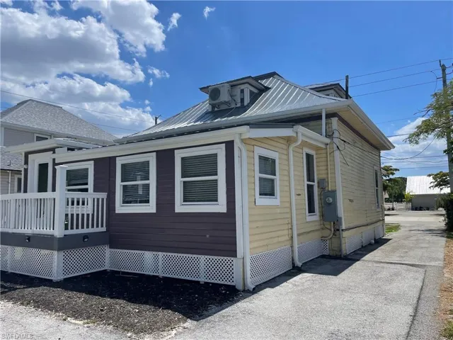 1815 Hough St, Fort Myers Fl 33901