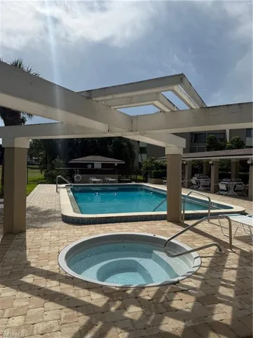Pool & Hot Tub