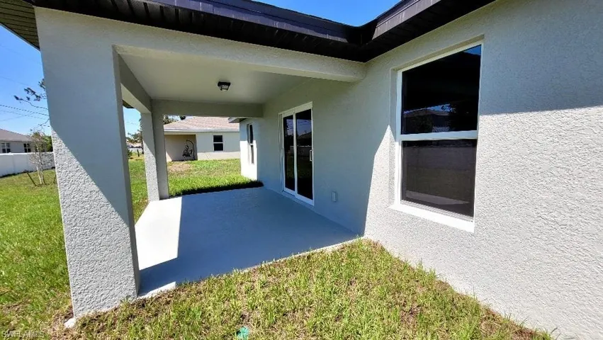 3002 Ne 7th Ave, Cape Coral, Florida 33909