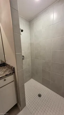 3002 Ne 7th Ave, Cape Coral, Florida 33909