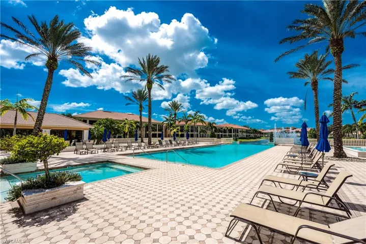Avellino pool and Tiki Hut bar