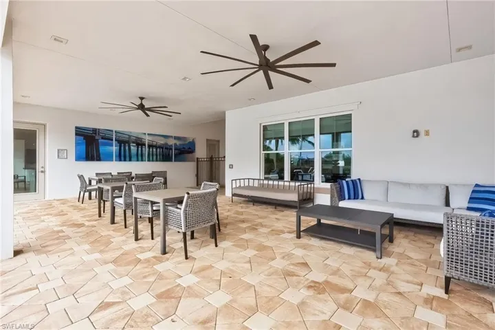 Covered clubhouse lanai