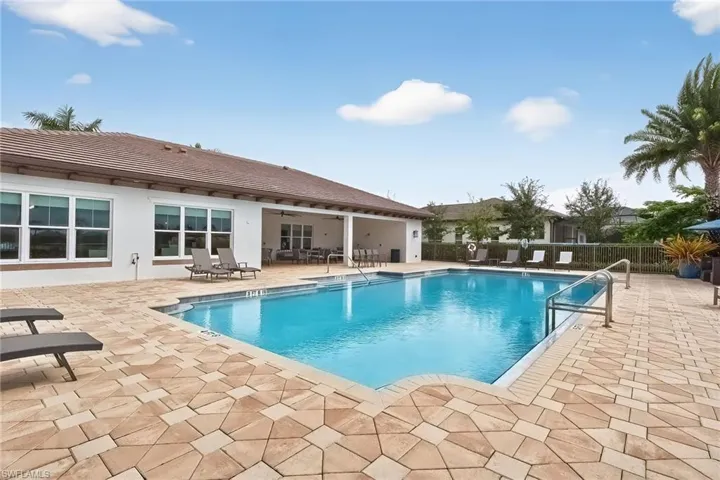 Large Clubhouse Pool Deck