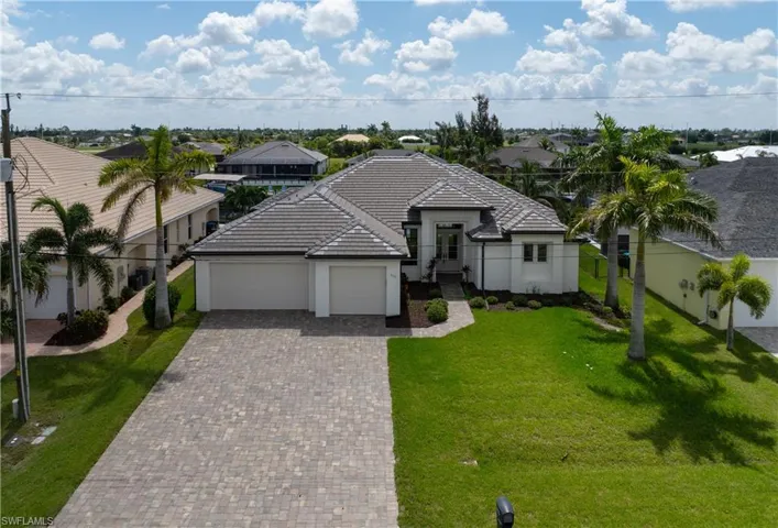 229 33rd Ave, Cape Coral, Florida 33993