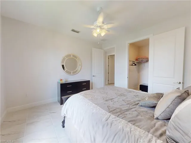 229 33rd Ave, Cape Coral, Florida 33993