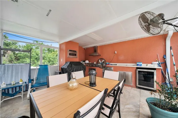 539 Summit Ave S, Lehigh Acres, Florida 33974