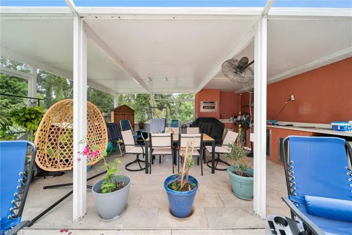 539 Summit Ave S, Lehigh Acres, Florida 33974