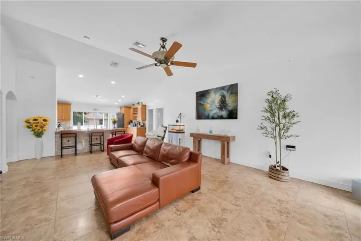 539 Summit Ave S, Lehigh Acres, Florida 33974