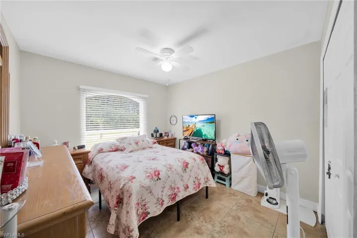 539 Summit Ave S, Lehigh Acres, Florida 33974