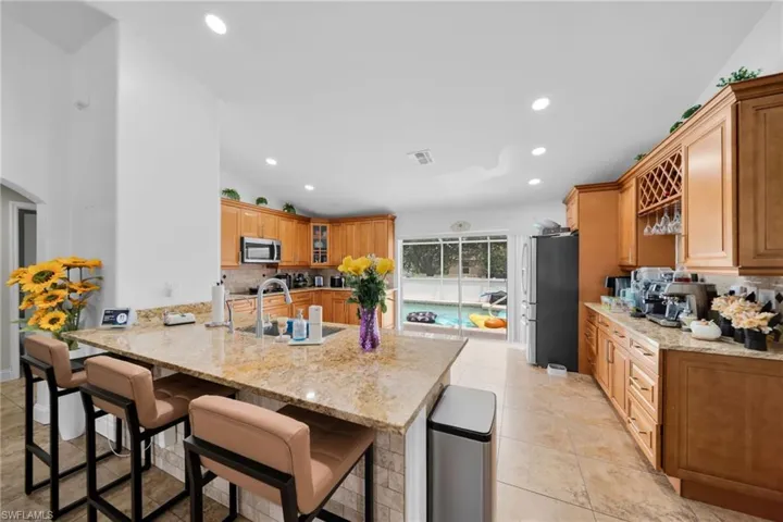 539 Summit Ave S, Lehigh Acres, Florida 33974