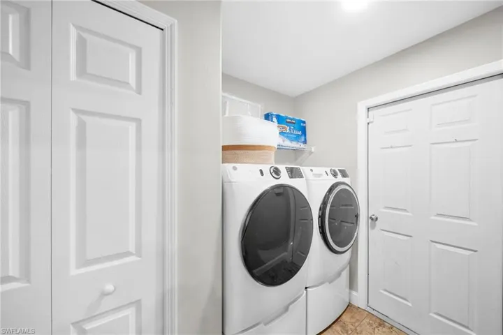 539 Summit Ave S, Lehigh Acres, Florida 33974