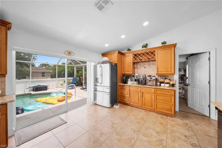 539 Summit Ave S, Lehigh Acres, Florida 33974