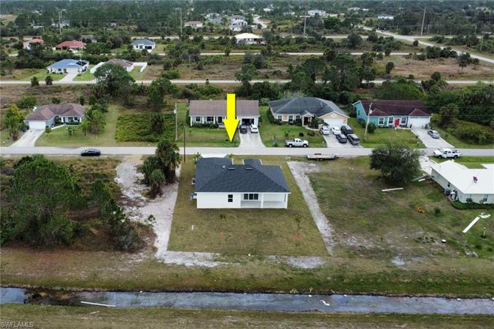 922  Citrus S AVE, Lehigh Acres, FL 33974
