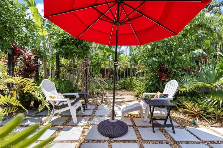 Intimate seating and dining areas.
