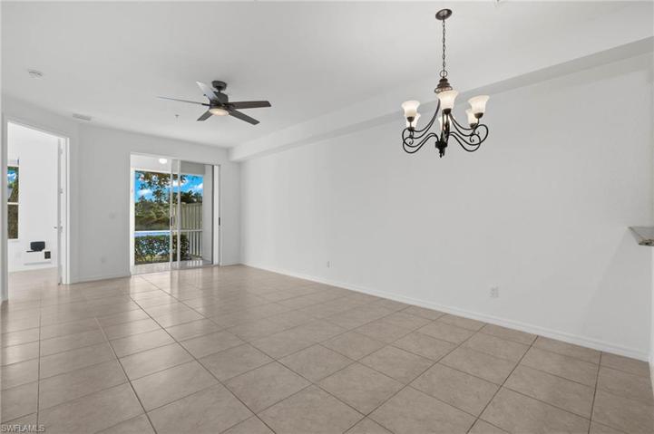 1430 Mariposa CIR # 103, NAPLES FL 34105