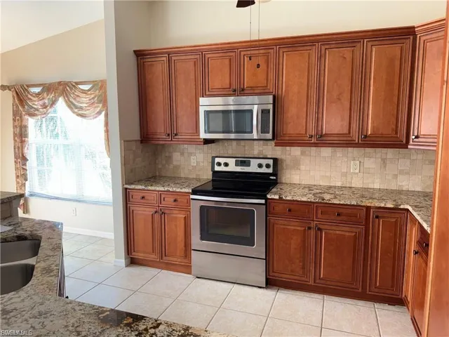 14860  Crystal Cove  CT, Fort Myers, FL 33919