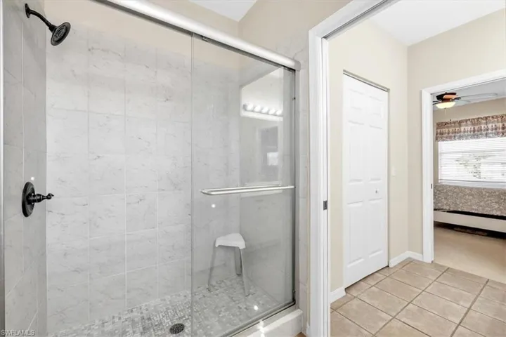 250 Robin Hood Cir 202, Naples, Florida 34104