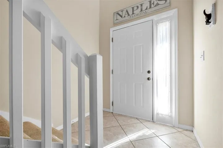 250 Robin Hood Cir 202, Naples, Florida 34104
