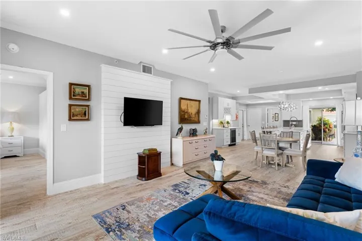 5140 Cobble Creek Ct 103, Naples, Florida 34110