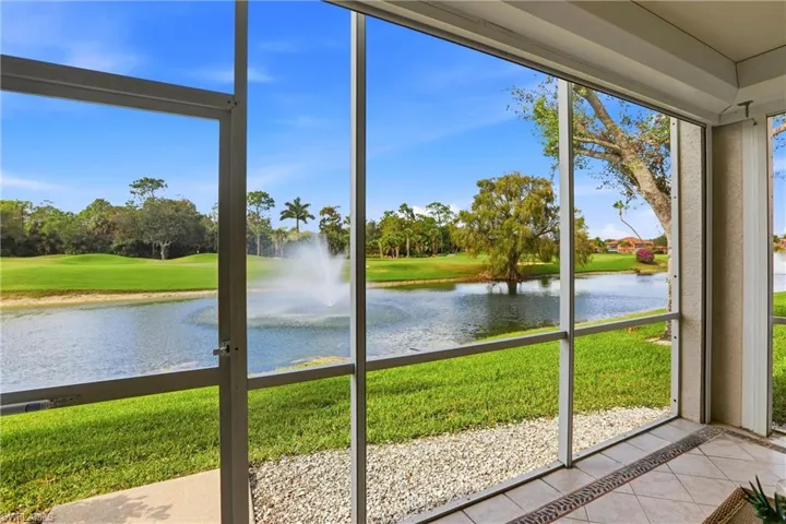 Golf Course & Fountain Views