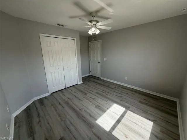 1722 Ne 21st St, Cape Coral, Florida 33909