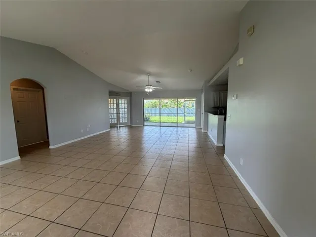 1722 Ne 21st St, Cape Coral, Florida 33909
