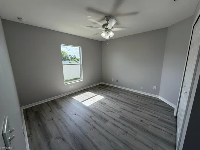 1722 Ne 21st St, Cape Coral, Florida 33909