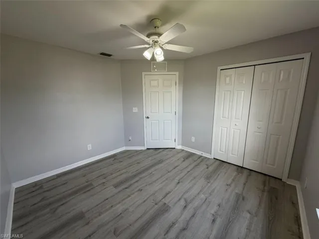1722 Ne 21st St, Cape Coral, Florida 33909