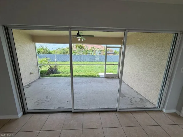 1722 Ne 21st St, Cape Coral, Florida 33909