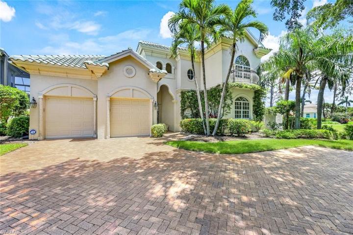 Because there is no home to the right of 26407, you will enjoy the utmost in privacy.