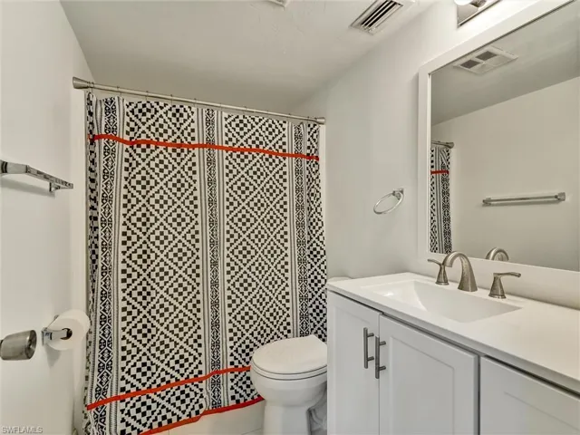 205 Georgetown Blvd 23, Naples, Florida 34112