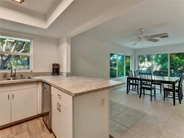 205 Georgetown Blvd 23, Naples, Florida 34112