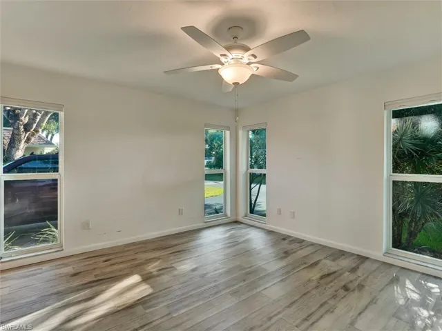 205 Georgetown Blvd 23, Naples, Florida 34112