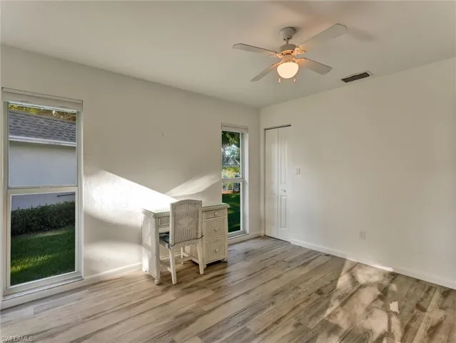 205 Georgetown Blvd 23, Naples, Florida 34112