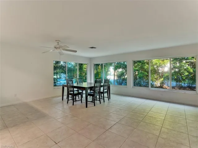 205 Georgetown Blvd 23, Naples, Florida 34112