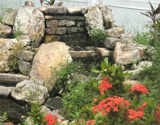 Exterior fountain  view