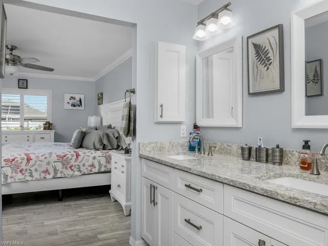 Owner's Bathroom