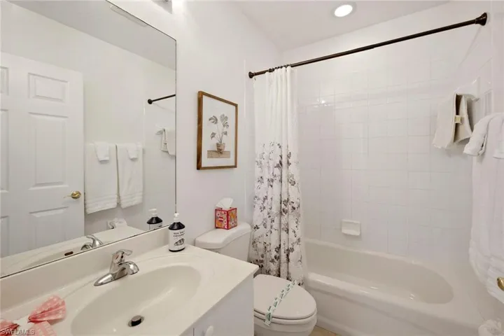 8335 Whisper Trace Way 105, Naples, Florida 34114