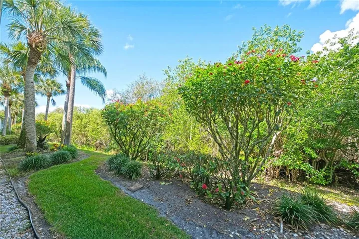 8335 Whisper Trace Way 105, Naples, Florida 34114