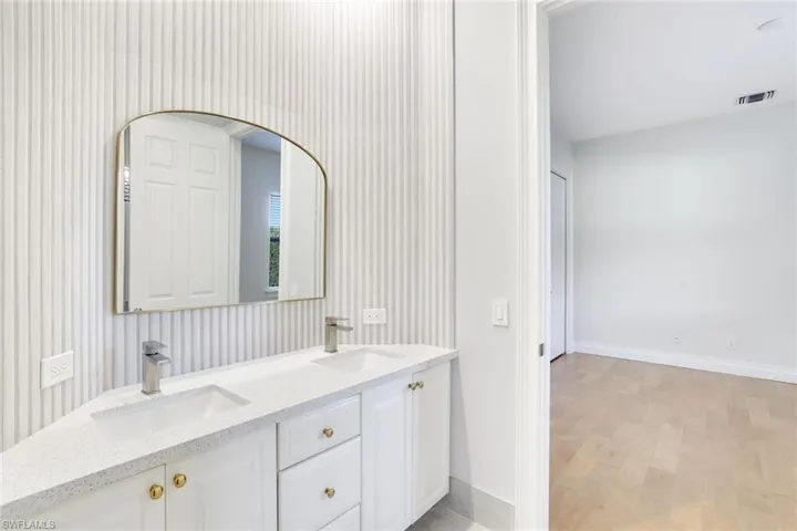 6628  Glen Arbor  WAY, Naples, FL 34119