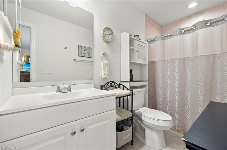 Right Side Primary Bath