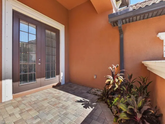 8844  Tropical  CT, Fort Myers, FL 33908