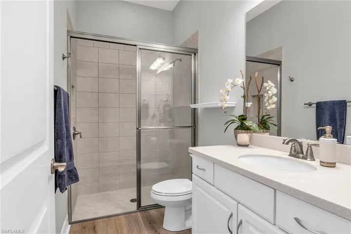 9614  Campanile  CIR, Naples, FL 34114
