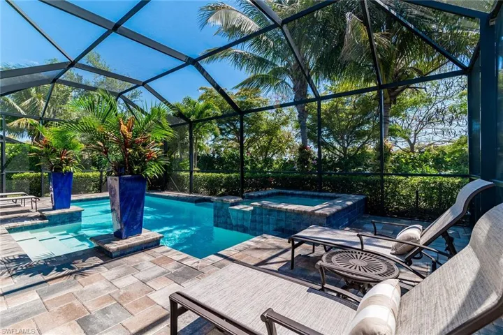 9614  Campanile  CIR, Naples, FL 34114