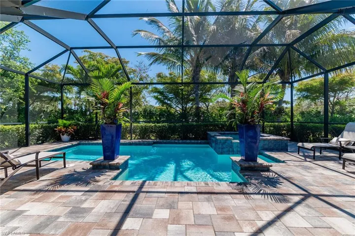 9614  Campanile  CIR, Naples, FL 34114