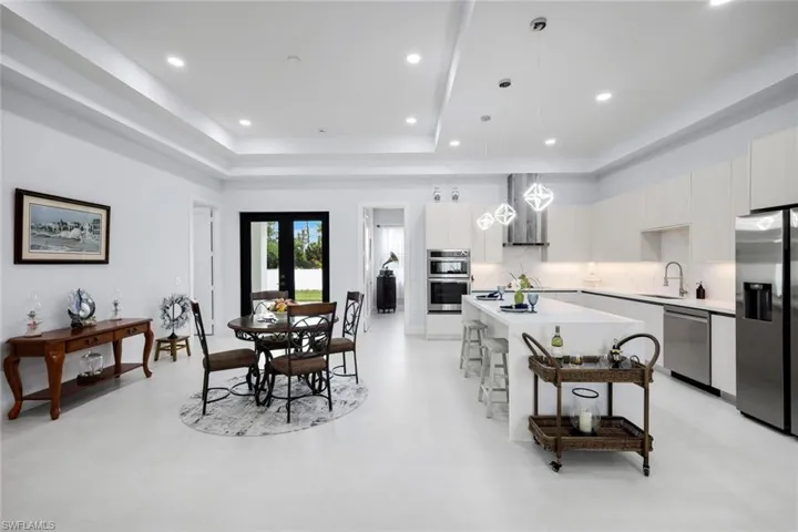 4234 27th Ave Ne, Naples, Florida 34120