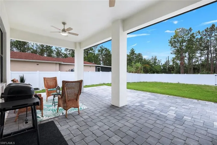 4234 27th Ave Ne, Naples, Florida 34120