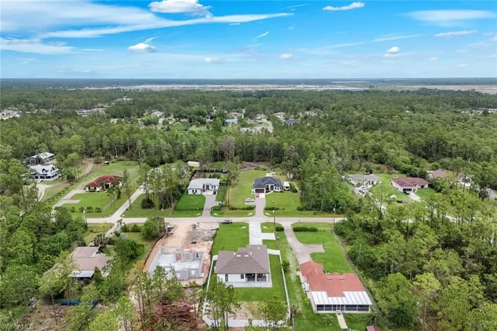 4234 27th Ave Ne, Naples, Florida 34120